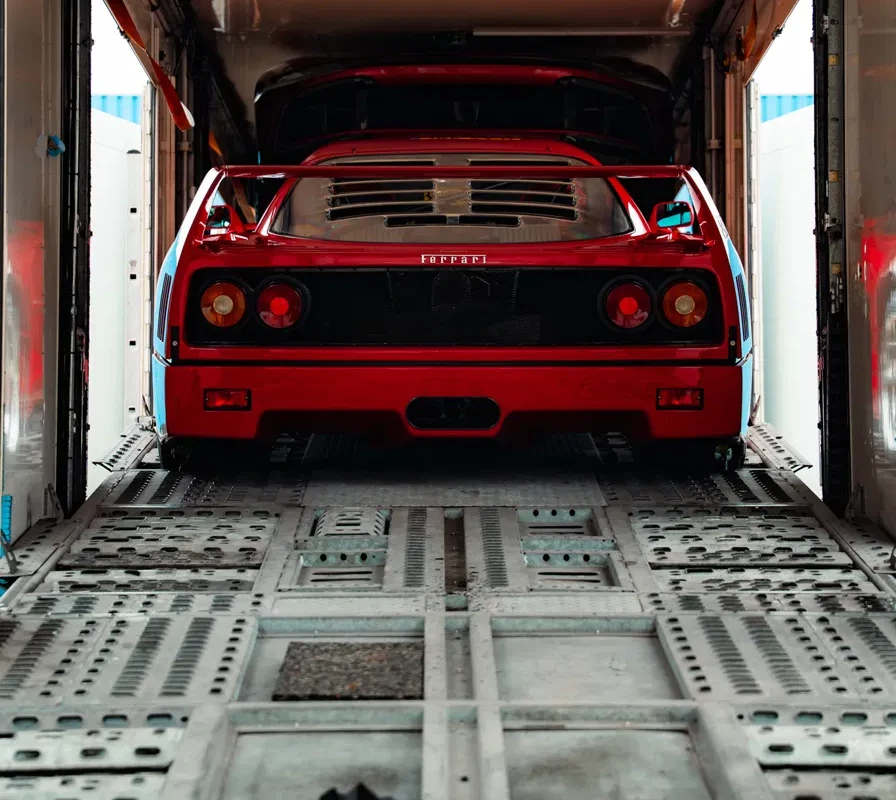 F40 on transporter